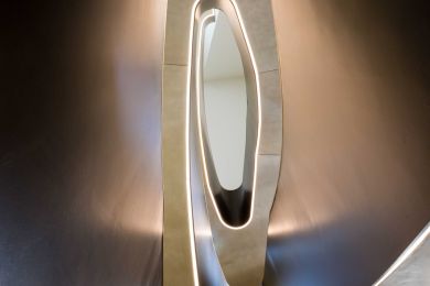 04 Futuristisch anmutendes Treppenhaus in Frankfurt